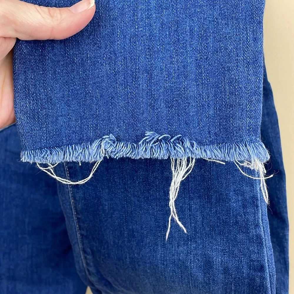 PAIGE jeans Kylie Crop raw hem ankle jeans 30
